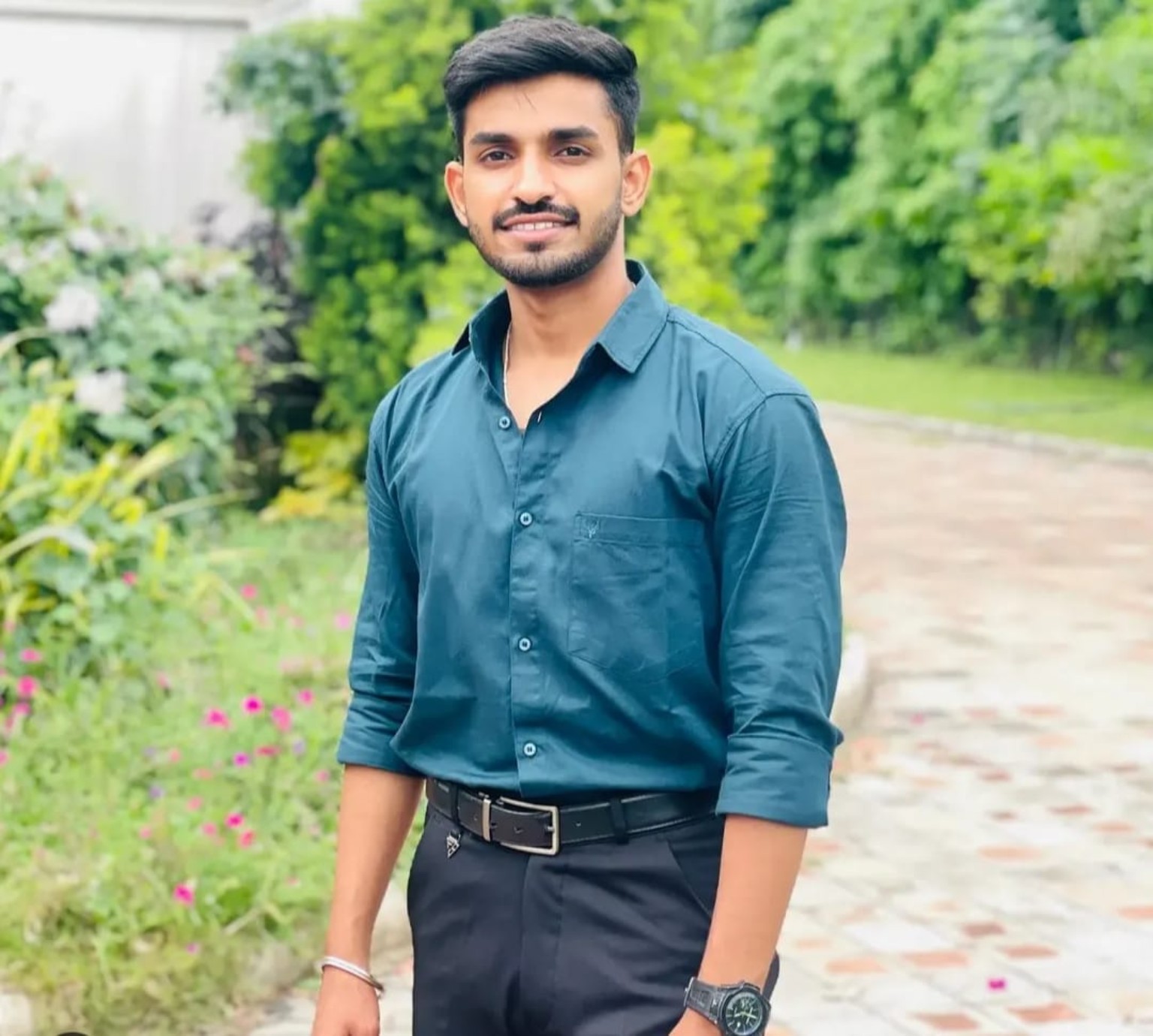 Chandshekhar photo